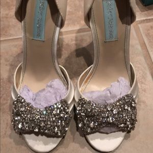 Betsey johnson heels